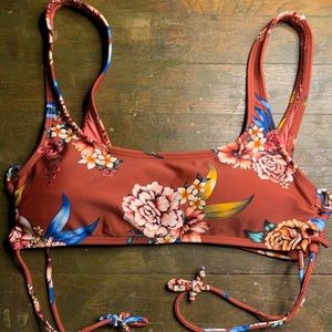 Maroon floral Bikinis top
